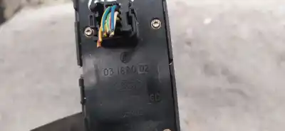 Peça sobressalente para automóvel em segunda mão botão / interruptor elevador vidro dianteiro esquerdo por ford focus berlina (cap) ambiente (d) referências oem iam 3m5t14529cd  03168002
