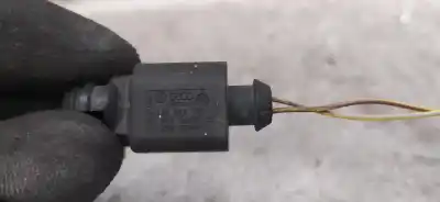 Peça sobressalente para automóvel em segunda mão sensor por audi a4 berlina (8e) 2.0 tdi referências oem iam 1j0973702  