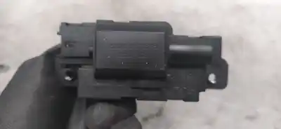 Автозапчастина б/у замок багажника / ворот для renault laguna ii (bg0) dynamique посилання на oem iam 8200257615  