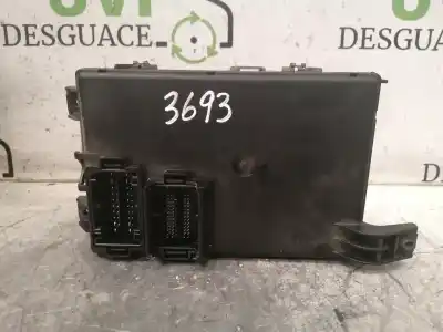 Pezzo di ricambio per auto di seconda mano scatola relè/fusibili per opel corsa d enjoy riferimenti oem iam 13301562  