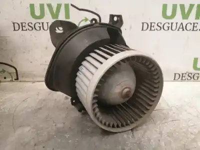 Pezzo di ricambio per auto di seconda mano MOTORE DI RISCALDAMENTO per OPEL CORSA D  Riferimenti OEM IAM 13317879  