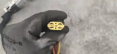 Автозапчастина б/у стартер для renault clio ii fase i (b/cbo) 1.2 посилання на oem iam 4b0905851q  