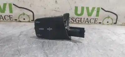 Pièce détachée automobile d'occasion commande au volant pour ford focus lim. (cb4) titanium références oem iam 758709