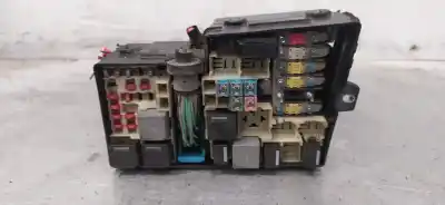 Peça sobressalente para automóvel em segunda mão caixa de fusíveis e relés por ford focus berlina (cap) ambiente (d) referências oem iam 6m5t14k73djc