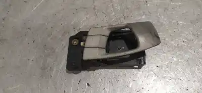 Second-hand car spare part interior right rear handle for kia carens 2.0 turbodiesel cat oem iam references 0k2fa58330