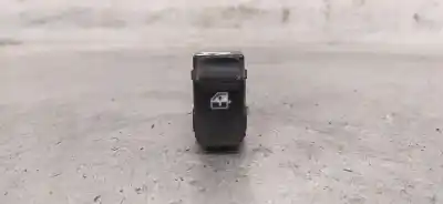 Second-hand car spare part rear left power window switch for kia carens 2.0 turbodiesel cat oem iam references 