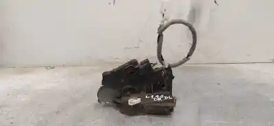 Peça sobressalente para automóvel em segunda mão fechadura da porta dianteira direita por bmw serie 3 berlina (e46) 320d referências oem iam 