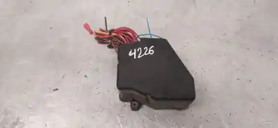 Peça sobressalente para automóvel em segunda mão caixa de fusíveis e relés por audi a4 berlina (8e) 1.9 tdi referências oem iam 8d1941824