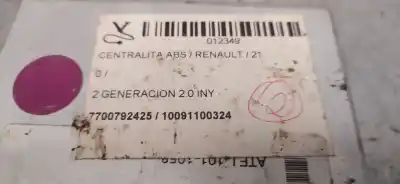 Pièce détachée automobile d'occasion calculateur moteur ecu pour renault 21 berlina (b/l48) txi références oem iam 7700792425  