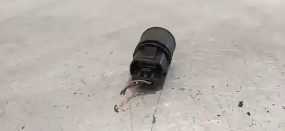 Second-hand car spare part switch for renault scenic ii 1.9 dci diesel oem iam references   