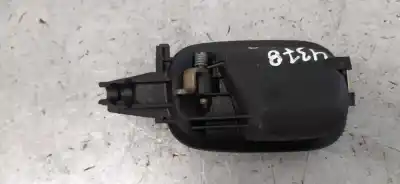 Автозапчастина б/у внутрішня задня права ручка для audi a4 avant (b5) 2.5 tdi посилання на oem iam 8d0839020  