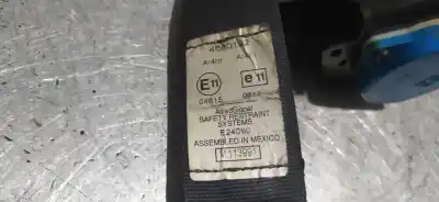 Автозапчасти б/у правый передний ремень безопасности за chrysler voyager (gs) 2.4 le ссылки oem iam 4680192  