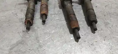 Автозапчасти б/у инжектор за chrysler voyager (gs) 2.4 le ссылки oem iam 0445110068