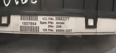 Peça sobressalente para automóvel em segunda mão quadrante por volvo s60 berlina d5 referências oem iam 30682277  