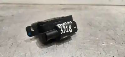 Peça sobressalente para automóvel em segunda mão fechadura do mala por nissan micra (k12e) acenta referências oem iam 