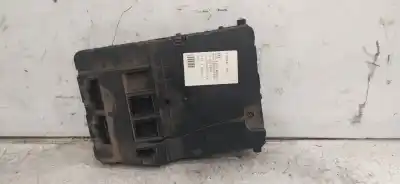 Second-hand car spare part FUSE BOX UNIT for RENAULT MEGANE II BERLINA 5P  OEM IAM references 8200780018  