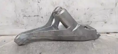 Second-hand car spare part left engine support for audi a4 berlina (8e) 2.0 tdi oem iam references 8e0199307s  