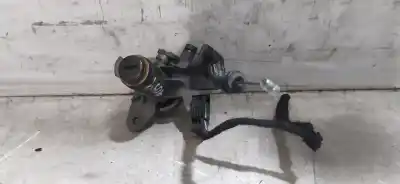 Peça sobressalente para automóvel em segunda mão fechadura da porta traseira por audi a4 berlina (8e) 2.0 tdi referências oem iam 8e0827573