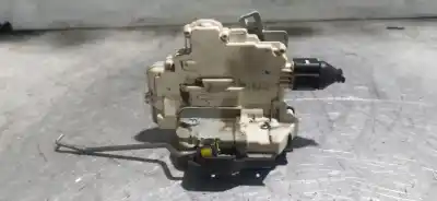 Peça sobressalente para automóvel em segunda mão fechadura da porta dianteira direita por audi a4 berlina (8e) 2.0 tdi referências oem iam 8e1837016aa