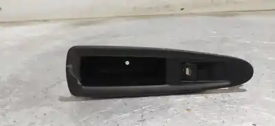 Peça sobressalente para automóvel em segunda mão botão / interruptor elevador vidro traseiro esquerdo por citroen c4 berlina 1.4 16v referências oem iam 