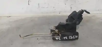 Peça sobressalente para automóvel em segunda mão Fechadura Da Porta Dianteira Direita por KIA RIO LS Berlina Referências OEM IAM   