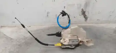 Peça sobressalente para automóvel em segunda mão fechadura da porta dianteira esquerda por audi a4 berlina (b8) 2.0 16v tfsi referências oem iam 8j1837015a