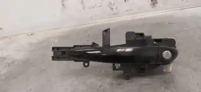 Peça sobressalente para automóvel em segunda mão puxador exterior dianteiro esquerdo por bmw serie 1 berlina (e81/e87) 2.0 16v diesel referências oem iam 