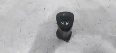 Second-hand car spare part gear lever knob for ssangyong actyon 2.0 td cat oem iam references 