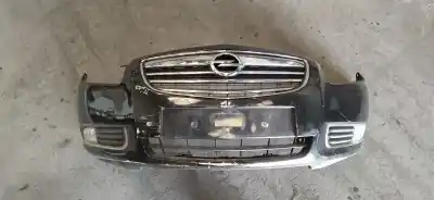 Pièce détachée automobile d'occasion LE PARE-CHOC AVANT pour OPEL INSIGNIA BERLINA  Références OEM IAM   