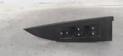 Second-hand car spare part left front power window switch for ssangyong actyon 2.0 td cat oem iam references 7225009000