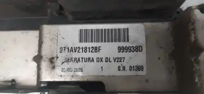 Pezzo di ricambio per auto di seconda mano serratura porta anteriore destra per ford transit connect (tc7) 1.8 tddi turbodiesel cat riferimenti oem iam 2t1av21812bf  999938d Pezzo di ricambio per auto di seconda mano serratura porta anteriore destra per ford transit connect (tc7) 1.8 tddi turbodiesel cat riferimenti oem iam 2t1av21812bf  999938d
