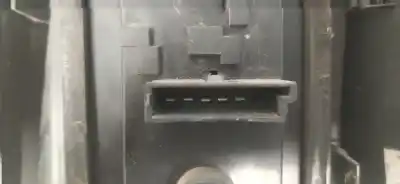 Peça sobressalente para automóvel em segunda mão farolim traseiro esquerdo por smart coupe 0.6 turbo cat referências oem iam 253041l  