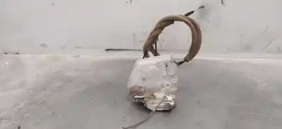 Second-hand car spare part left front door lock for mazda 3 lim. (bl) 1.6 16v cat oem iam references 