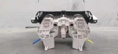 Peça sobressalente para automóvel em segunda mão comando de sofagem (chauffage / ar condicionado)  por mazda 3 lim. (bl) 1.6 16v cat referências oem iam   