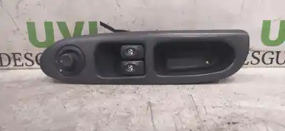 Автозапчасти б/у выключатель левого переднего окна за renault clio ii fase i (b/cbo) 1.4 16v tech-run 98 cv / 72 kw ссылки oem iam 