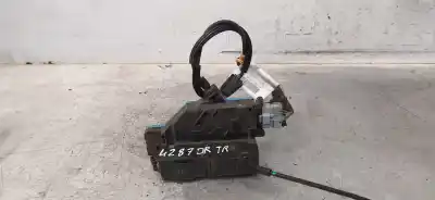 Second-hand car spare part REAR RIGHT DOOR LOCK for PEUGEOT 207  OEM IAM references 9686853680  