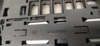 Peça sobressalente para automóvel em segunda mão módulo eletrônico por opel meriva b enjoy referências oem iam 525230582  