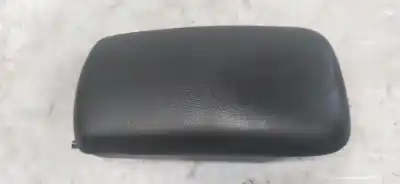 Tweedehands auto-onderdeel midden armsteun voor kia cee´d sporty wagon 2.0 crdi oem iam-referenties 