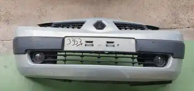 Recambio de automóvil de segunda mano de paragolpes delantero para renault megane ii berlina 5p confort authentique referencias oem iam   