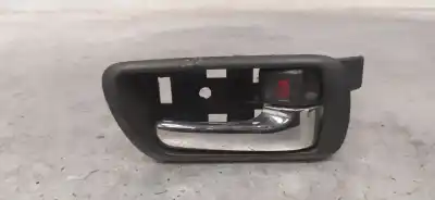 Second-hand car spare part interior right front handle for toyota corolla verso (r1) 1.8 sol oem iam references 692050f010