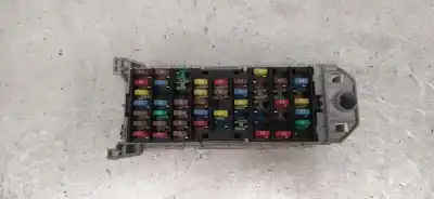 Peça sobressalente para automóvel em segunda mão caixa de fusíveis e relés por opel meriva b 1.7 16v cdti referências oem iam 93363136