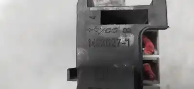 Second-hand car spare part fuse box unit for opel meriva b 1.7 16v cdti oem iam references 4541  