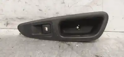 Peça sobressalente para automóvel em segunda mão botão / interruptor elevador vidro traseiro direito por peugeot 308 1.6 16v referências oem iam 96573850