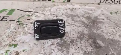 Tweedehands auto-onderdeel schakelaar rechts voor ruit voor opel combo tour oem iam-referenties 