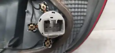 Автозапчасти б/у левый задний фонарь за toyota yaris (ksp9/scp9/nlp9) 1.4 turbodiesel cat ссылки oem iam   