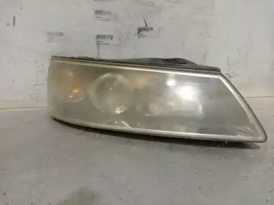 Peça sobressalente para automóvel em segunda mão farol / farolim esquerdo por hyundai sonata (nf) 2.0 crdi cat referências oem iam 