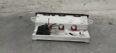 Peça sobressalente para automóvel em segunda mão display gps / multimídia por citroen c2 (jm_) 1.4 referências oem iam 9647409477b00  