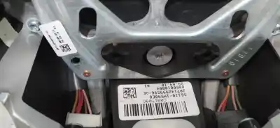 Peça sobressalente para automóvel em segunda mão volante por kia cee´d 1.6 crdi cat referências oem iam 561101h590eq  307142999s96ae