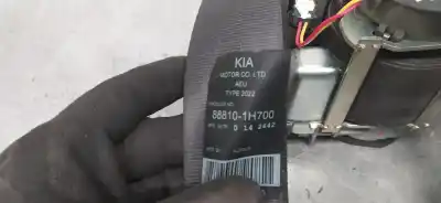 Tweedehands auto-onderdeel veiligheidsgordel links voor voor kia cee´d 1.6 crdi cat oem iam-referenties 888101h700  