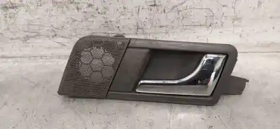 Peça sobressalente para automóvel em segunda mão puxador interior traseiro direito por audi a2 (8z) 1.4 tdi (55kw) referências oem iam 8z0839020